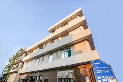 Hotel O Ashish Residency
