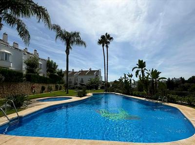 NEW! 5 Star House Near to Puente Romano