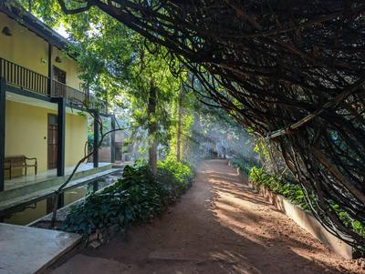 Pinthaliya Resort