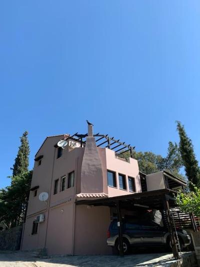 Elis studio luxury apartment