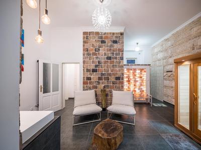 4BR Artdeco Elegance with Sauna