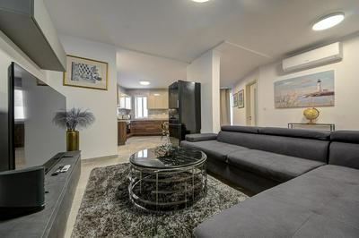 Cosy 3BR Home with Backyard in central of Gzira by 360 Estates