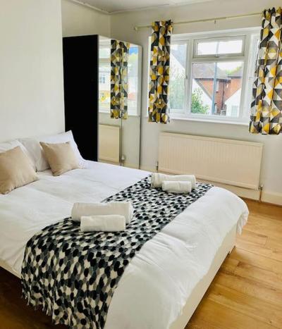 3 bedroom guest house