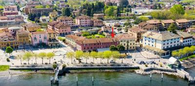 La casa sul porto, lake view