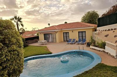 Fully refurbished Private 3BR Villa Heated Pool