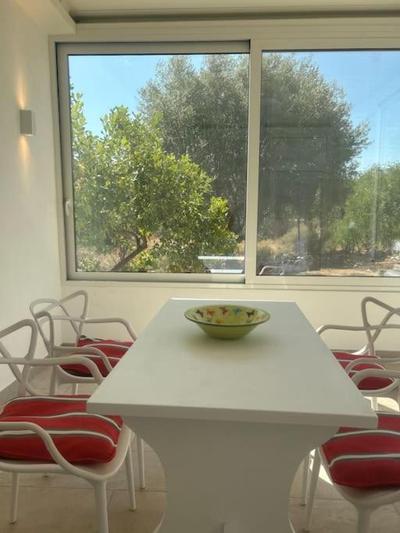 Coral Holiday House