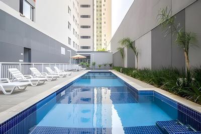 Studio com piscina no Brás - 2 min a pé do metrô