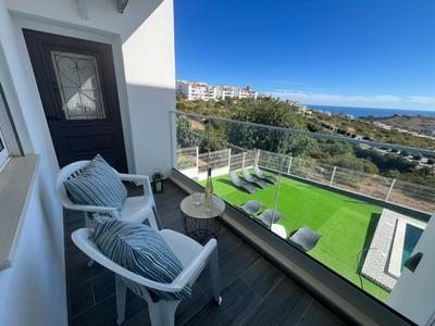 Ocean view by Charmes C