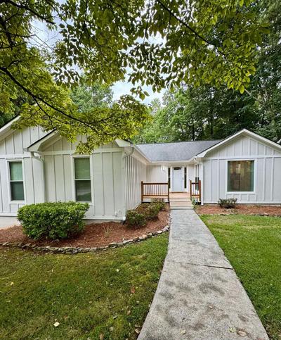 Modern Spacious Retreat near Braves stadium