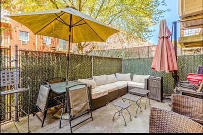 Private Studio Suite with Separate Entrance & Backyard, Quiet Brooklyn Stay