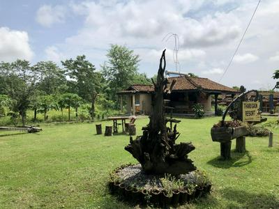 Tharu Gau Resort