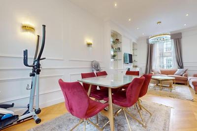 -Air Con- Premium House - Prime location