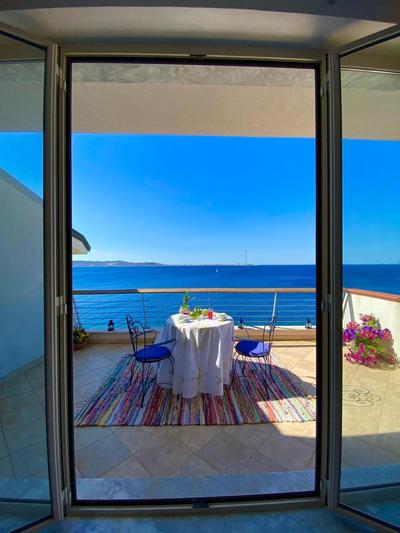 Blu Oltremare