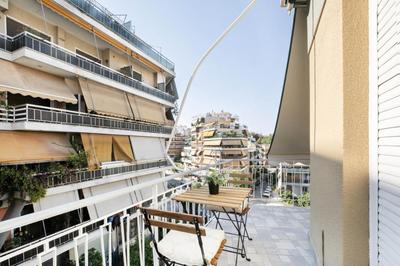 Dew 1-Bedroom Apartment in Athens