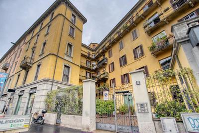 GuestHost - DeAngeli Nest romantico bilocale di design in zona De Angeli, rinnovato e accessoriato