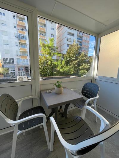 Downtown Deluxe Apartment