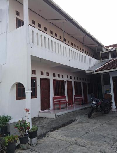 Tosse Room Syariah dont book