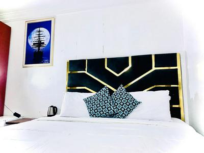 Vintage Classic Suites