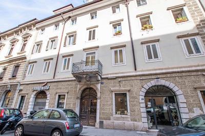 White Tower Guesthouse