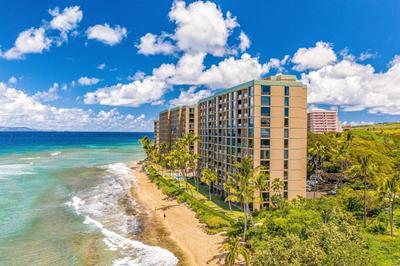 Stunning Kaanapali Oceanfront! Mahana 1107!