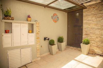 Casa Inteira Santana by OBA