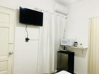 Tropical Estudio En El Centro De La Ciudad