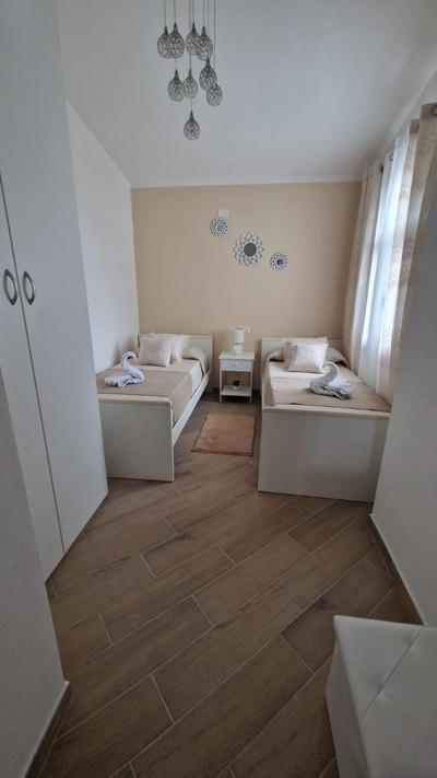La casa delle rose 3