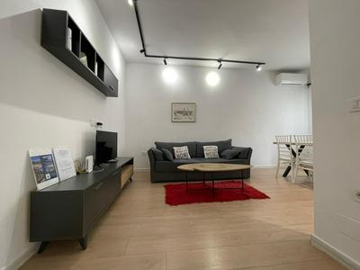 Museum Center One Bedroom App - ENJOY TRAVEL