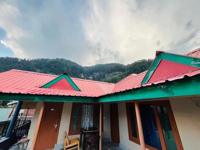 Pine N Peak Cottage