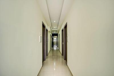 Super OYO Hotel O CITY HEIGHTS