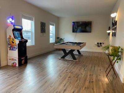 Perfect Family Getaway! Steps from Attractions