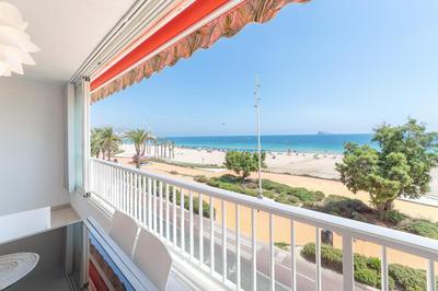 Luxury Primerísima Línea Playa Poniente Benidorm con 6,5 mts de Vistas Frontales al mar y Parking