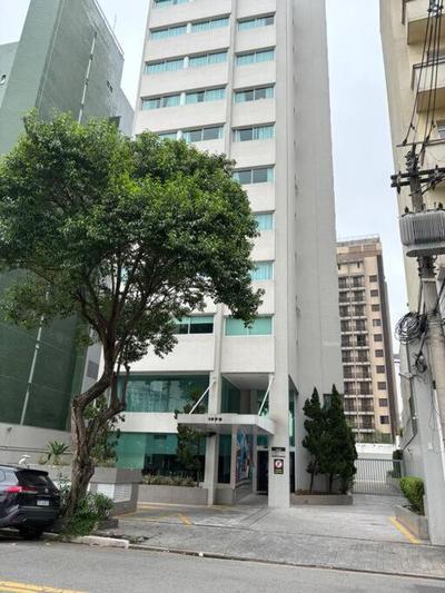 Espaçoso Flat a 5 min da Av Paulista e Metrô Paraíso - Vila Mariana