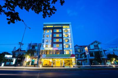 Golden Quang Tri Hotel