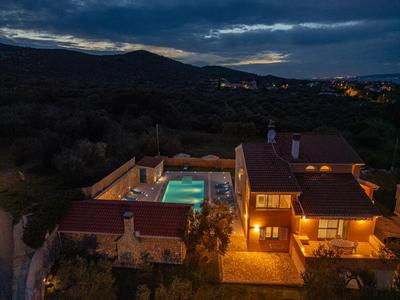 Villa Ivana holiday home