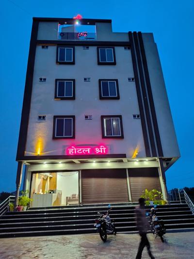 Hotel shree