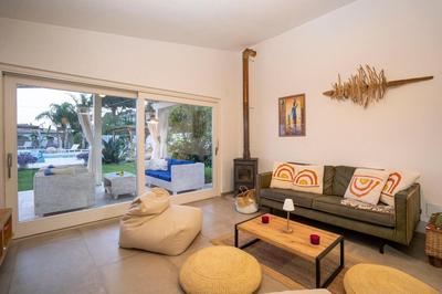 Villa Michaela con piscina privata e vista mare