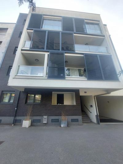Moderna Apartment URBAN STAY