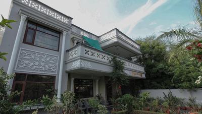 Super Hotel O Jaipur Stays