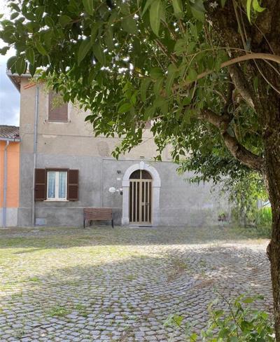 Alloggio turistico "La Piazzetta"