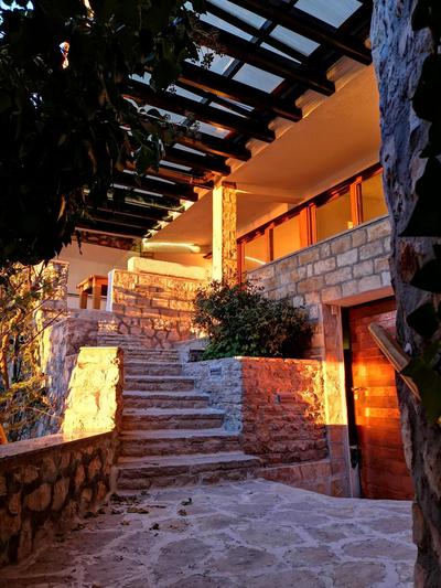 Beach house BellaVista with hot pool