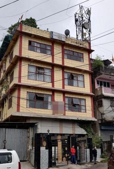 Snowy Mountain Resort