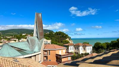 Bilocale in piazza a Numana - CASA DEL SOLE SX