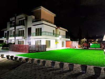 Misty Blues Villas & Resort