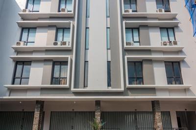 Hotel O J&B Smart Jatinegara