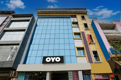 Hotel O Red Apple Homes