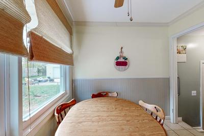 Work & Play! Home 1 Mi to Dtwn & Central Market