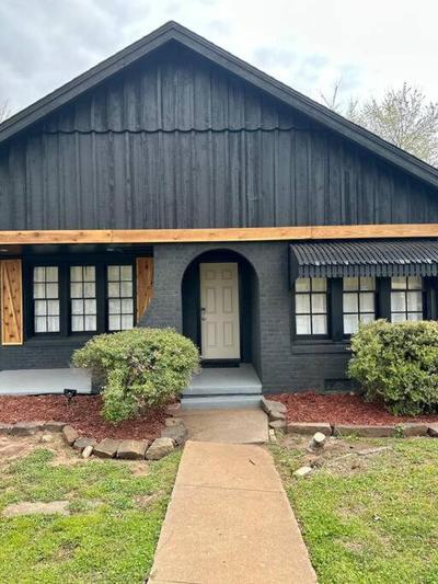 Modern Family Home in Prime Lawton Neighborhood
