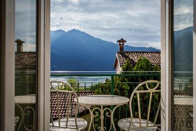 La casa sul torrente - Lake View