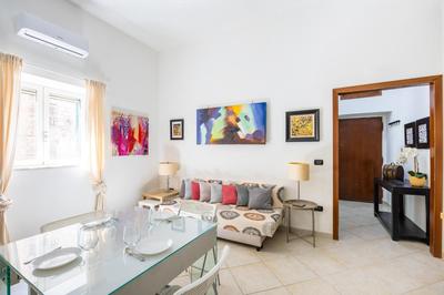 Appartamento in piazza a Pozzuoli by Wonderful Italy